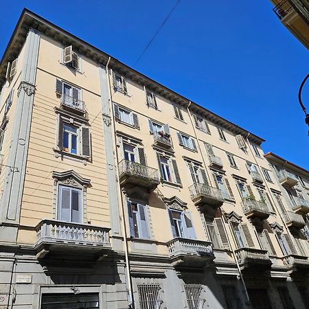 Al 26 Di Tache Apartment Turin Ngoại thất bức ảnh